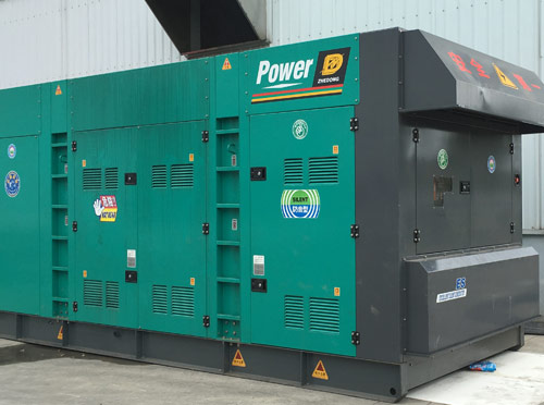 陵川升级发电机组的过程中需要注意哪些安全事项？