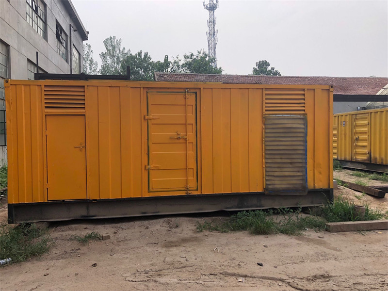 陵川发电机出租进行负载测试时，电瓶电量不足的具体判断标准是什么？